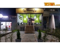 Le Menny's